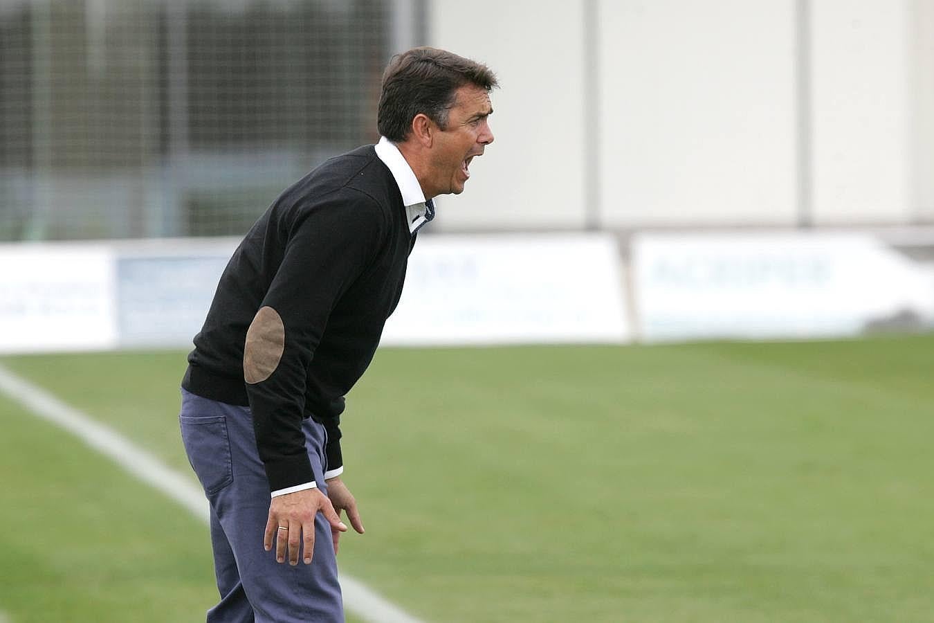 Victoria de La Hoya ante el Arroyo (6-1)