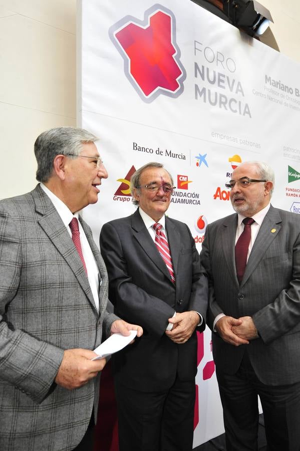 Mariano Barbacid participa en el Foro Nueva Murcia