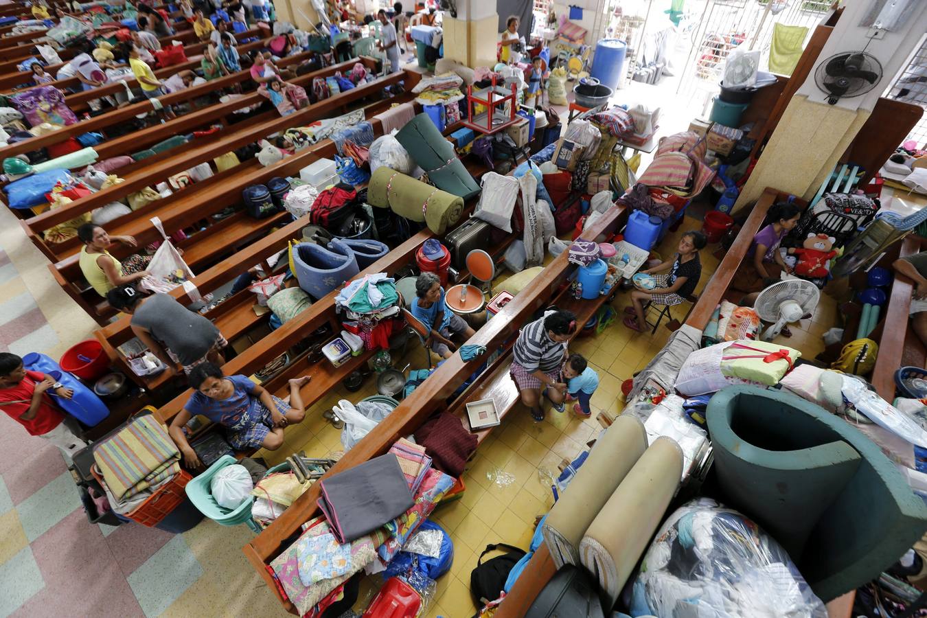 Filipinas se prepara para la llegada del tifón Hagupit