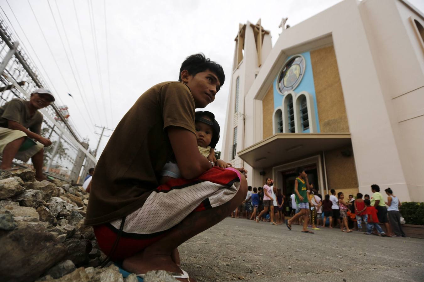 Filipinas se prepara para la llegada del tifón Hagupit