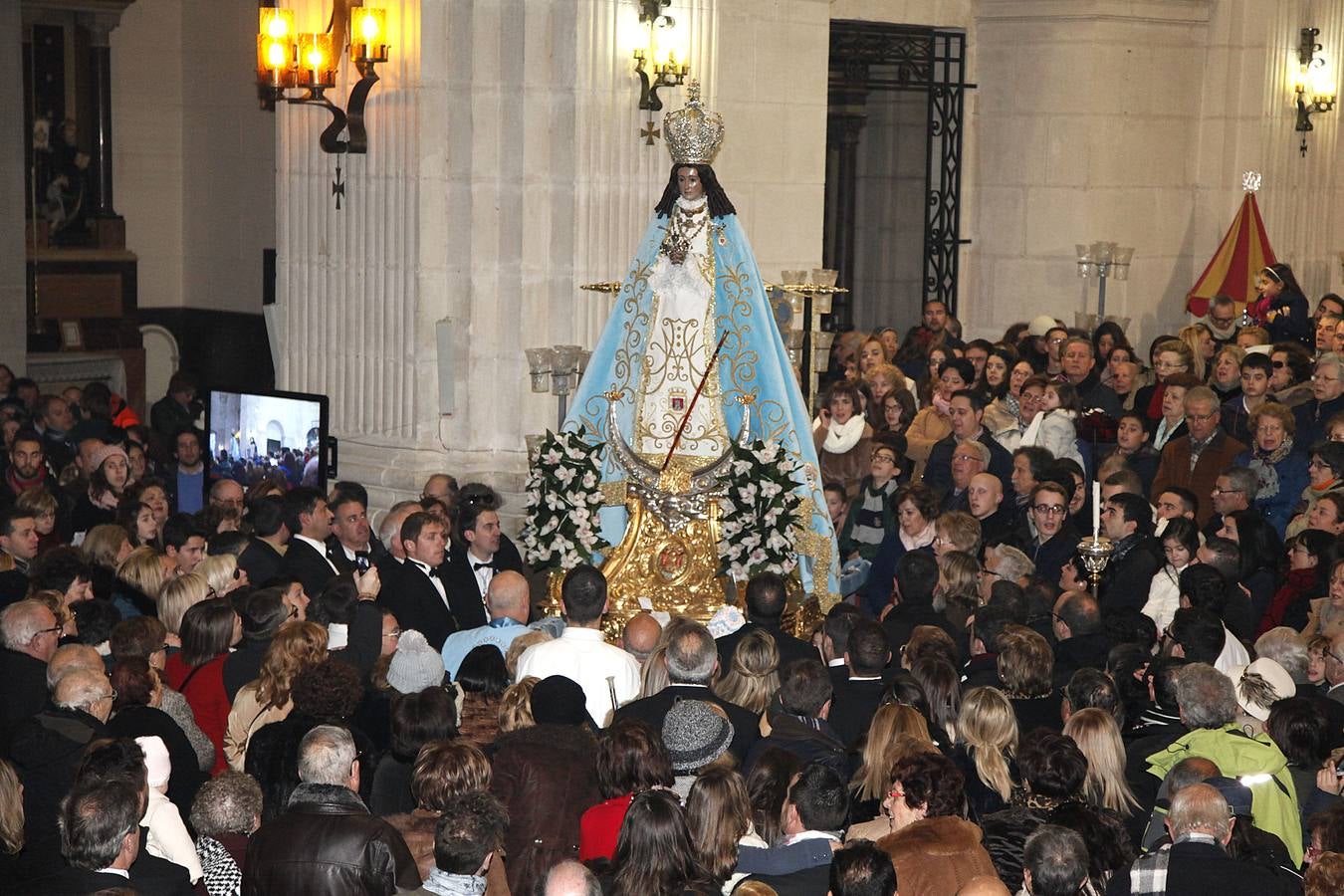 Doce horas de pólvora para recibir a la Purísima