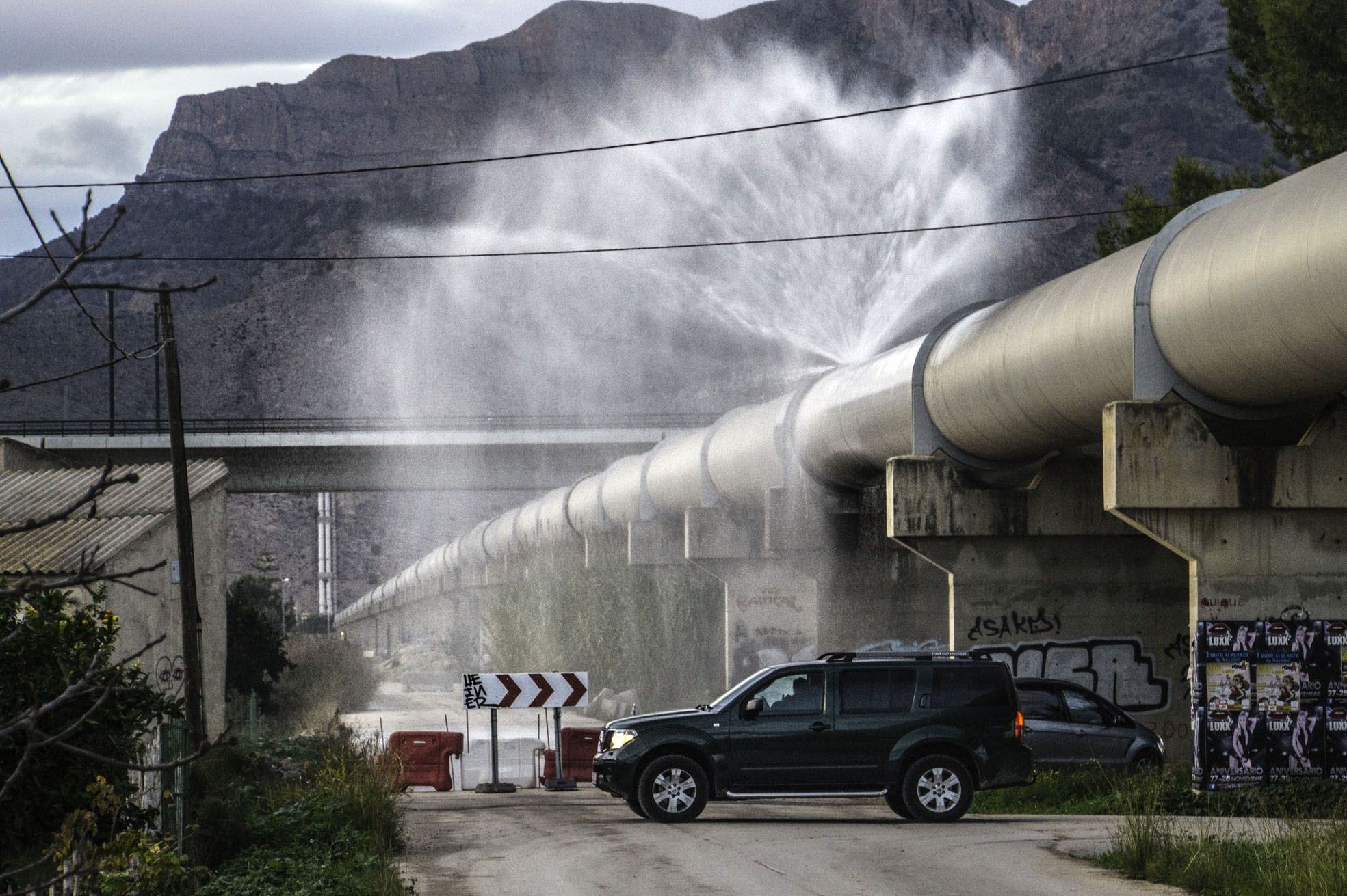 DICIEMBRE. Gran fuga en el trasvase del Júcar-Vinalopó provocó la pérdida de millones de litros de agua.