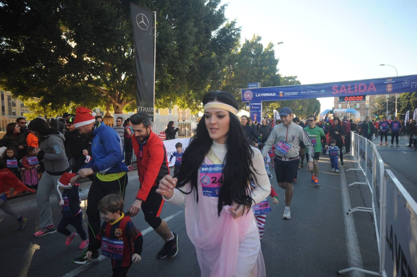 Los niños corren las San Silvestre de Murcia 2014 II