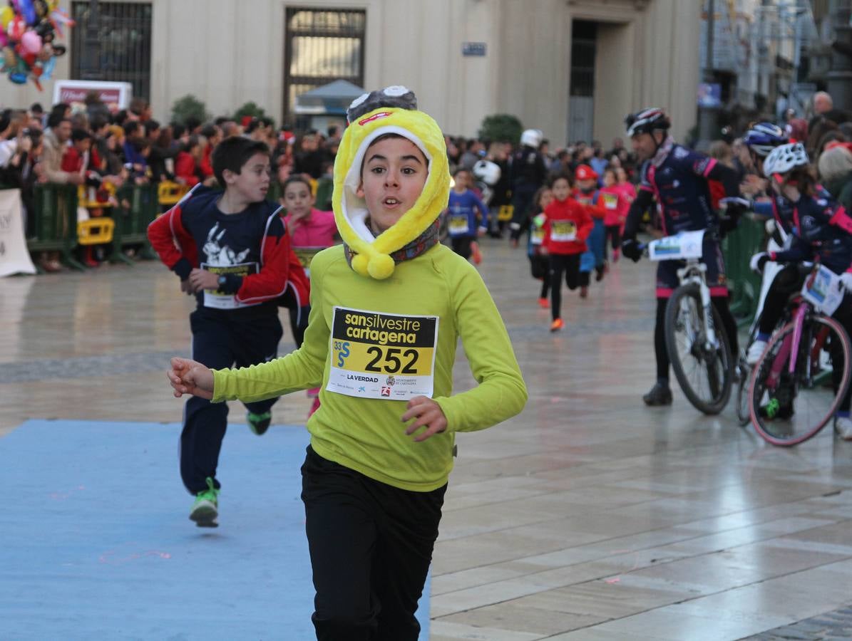 Los pequeños también disfrutan de la San Silvestre de Cartagena