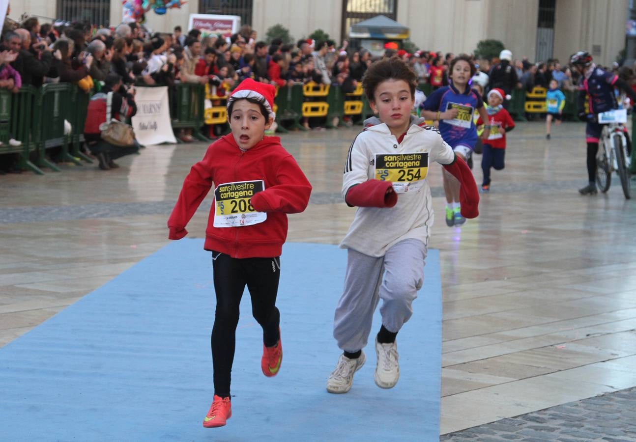 Los pequeños también disfrutan de la San Silvestre de Cartagena