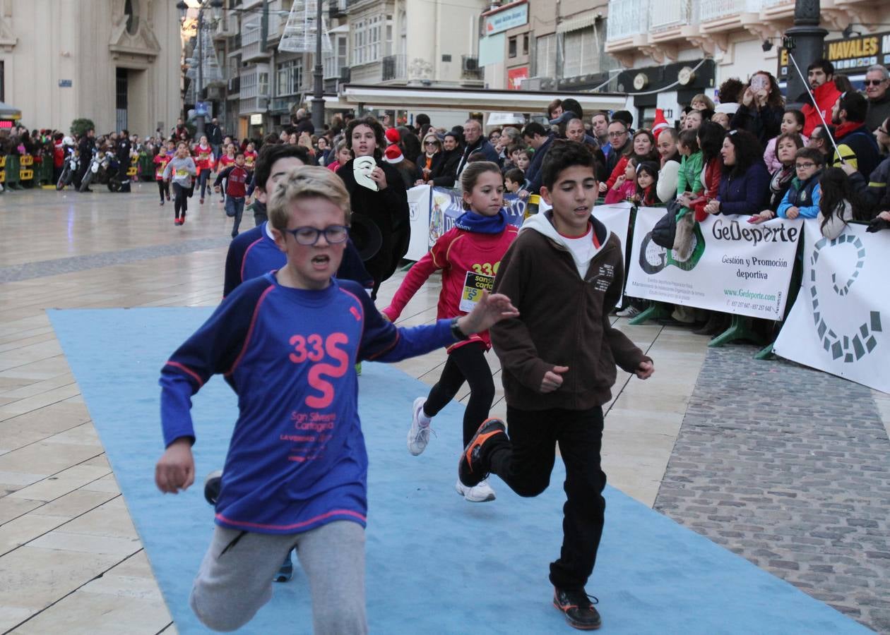 Los pequeños también disfrutan de la San Silvestre de Cartagena