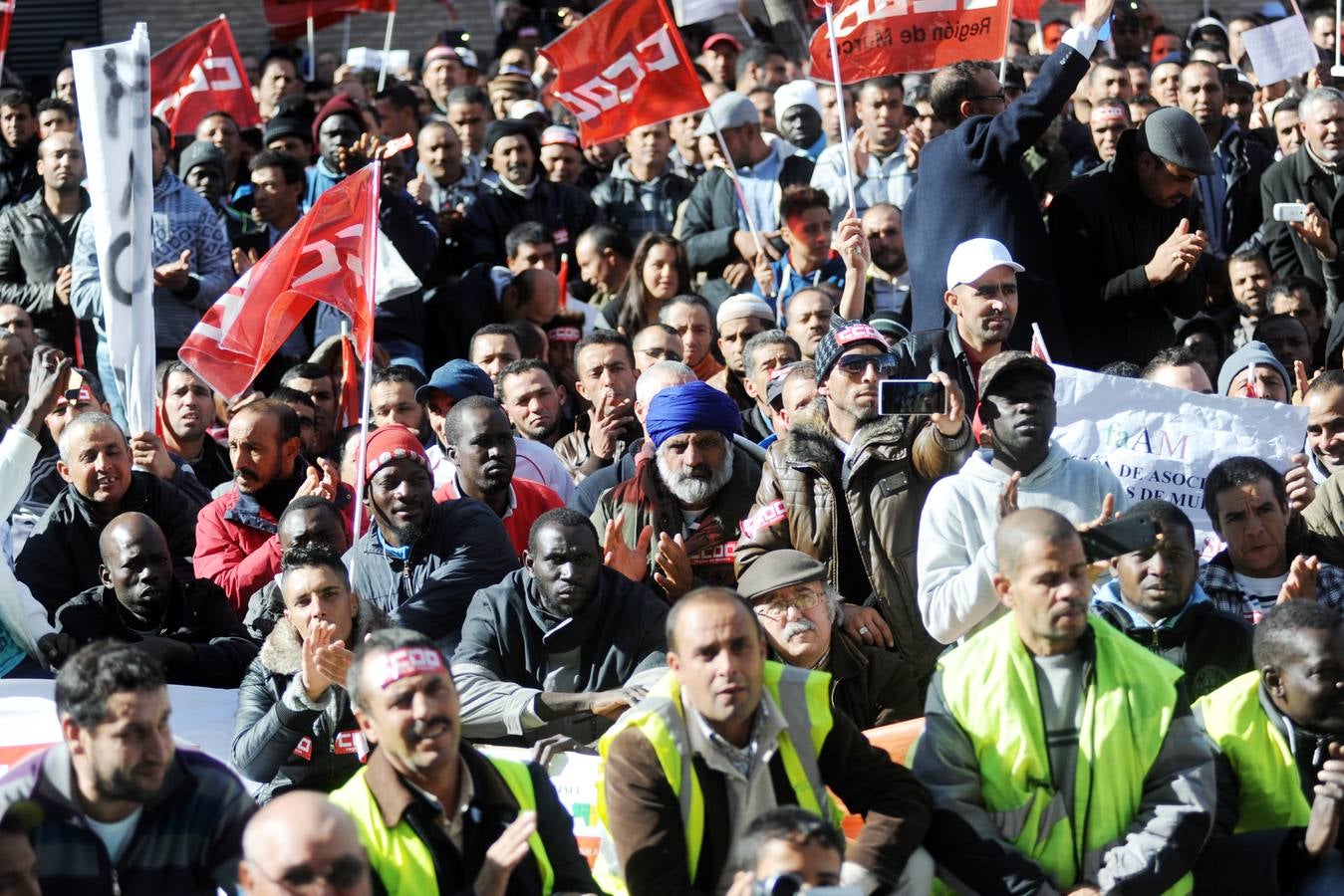 Clamor contra el abuso laboral en el campo murciano