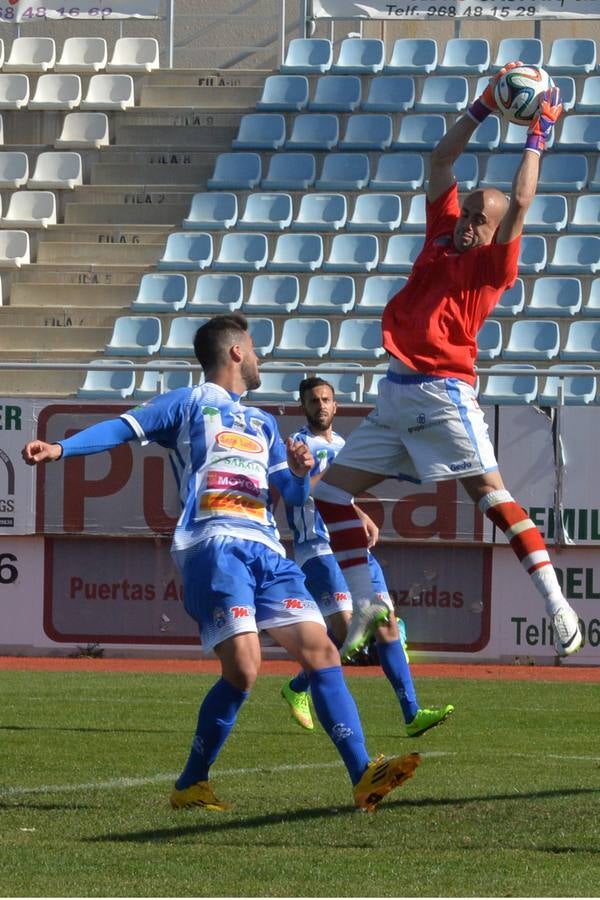 El fantasma del descenso se pasea por el Artés (0-1)