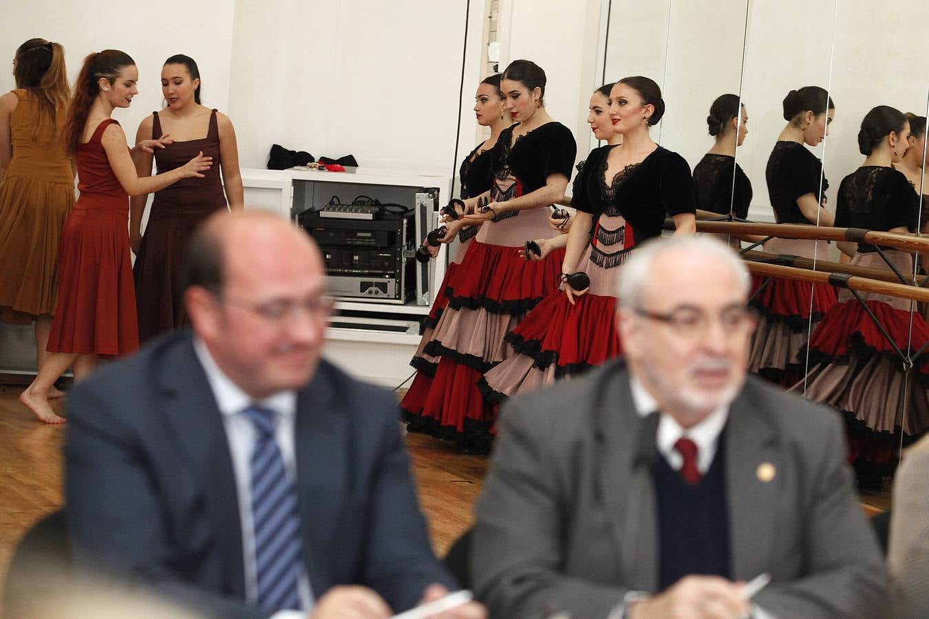 Un convenio entre Comunidad y UCAM permitirá que más de 200 alumnos del Conservatorio de Danza puedan prevenir lesiones