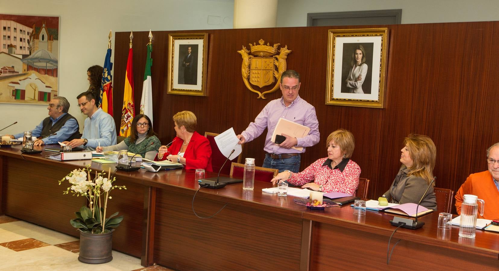 Pleno en el Ayuntamiento de Novelda