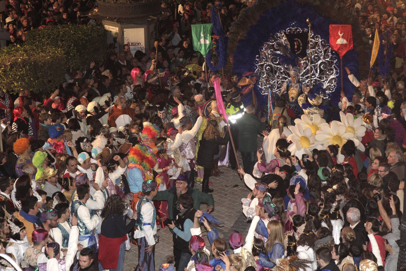 Bombardeo de cascarones