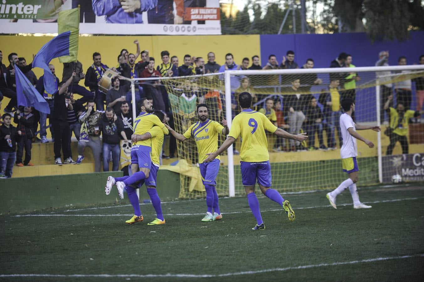 Goleada del Orihuela a un alicaído Torrevieja