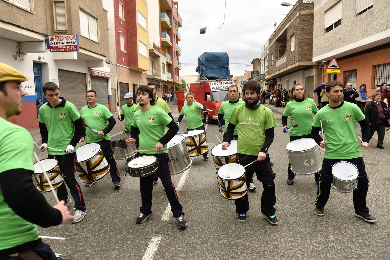 Pablo Iglesias y La Pantoja bailan en Cabezo de Torres