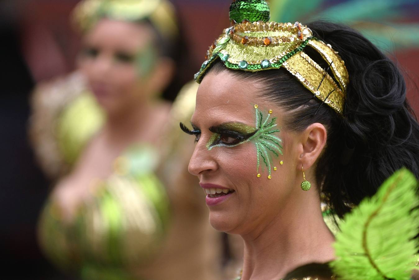Pablo Iglesias y La Pantoja bailan en Cabezo de Torres