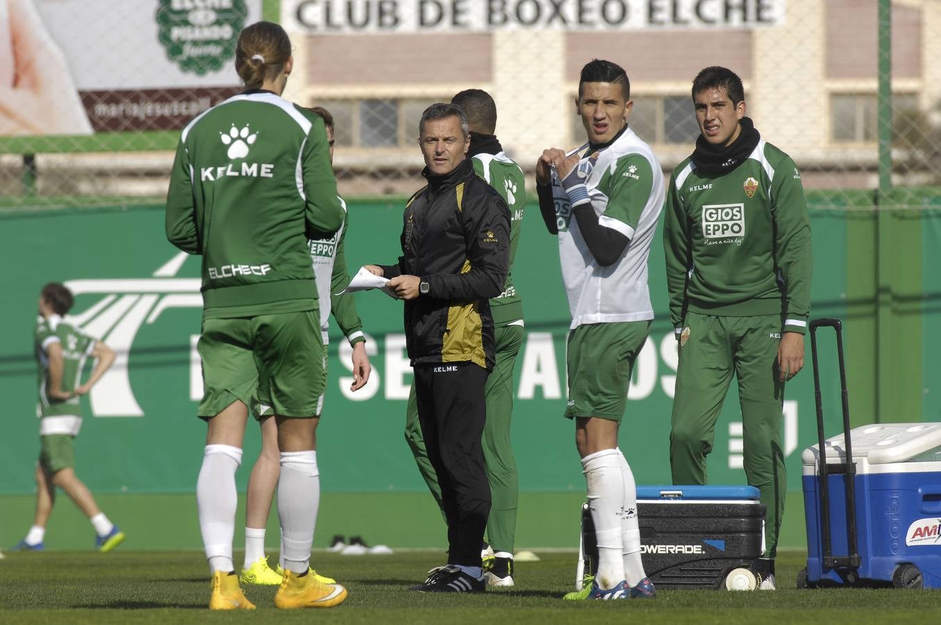 El Elche se prepara para el Real Madrid