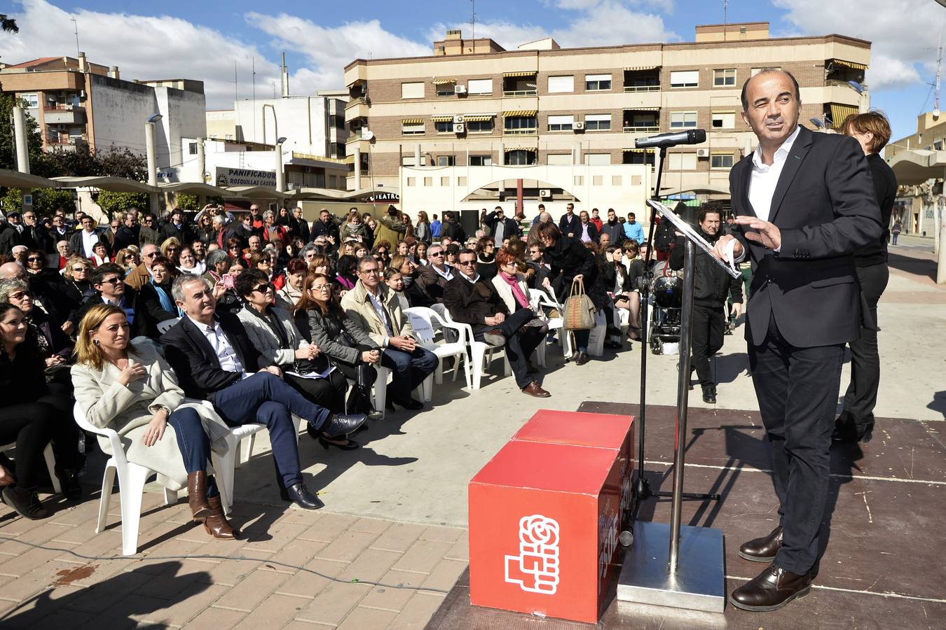 Carme Chacón presenta la candidatura de Pedro López