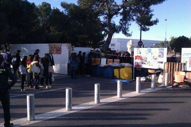 Huelga de universitarios en Alicante