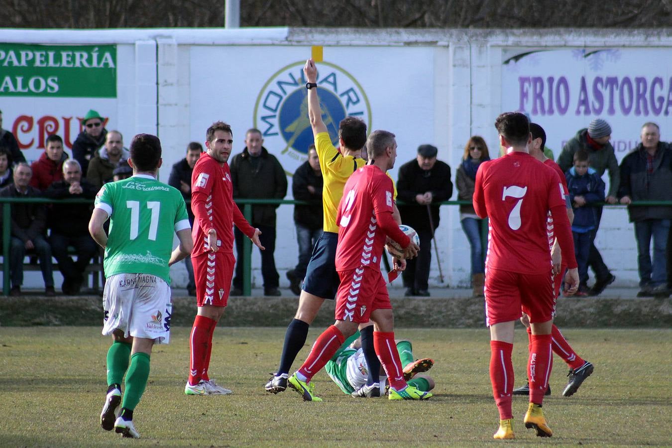 Las mejores imágenes del choque entre el Astorga y el Real Murcia