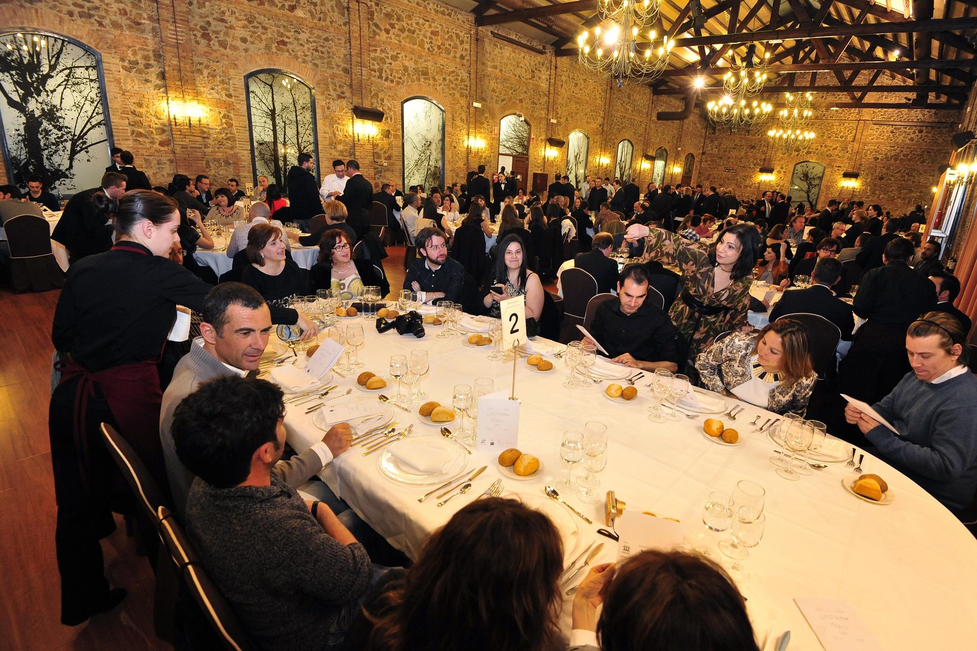 Eneko Atxa da su toque especial a la cena del GastroTEA