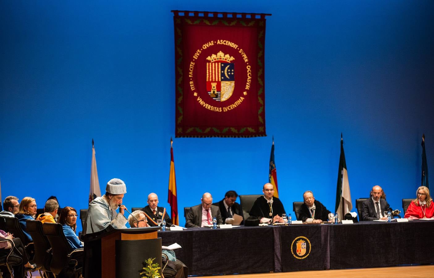 Raúl Zurita, Honoris Causa por la Universidad de Alicante