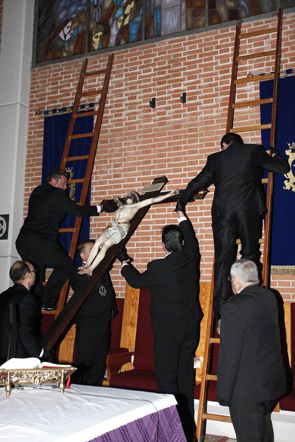 Monteagudo vive con solemnidad el descendimiento del Cristo del Calvario