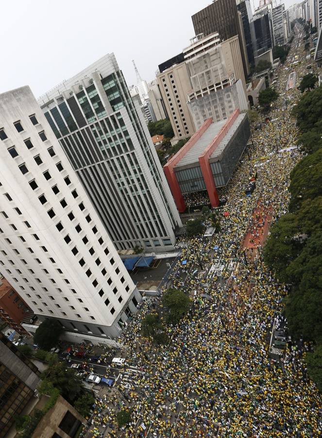 Protesta en Brasil contra Dilma