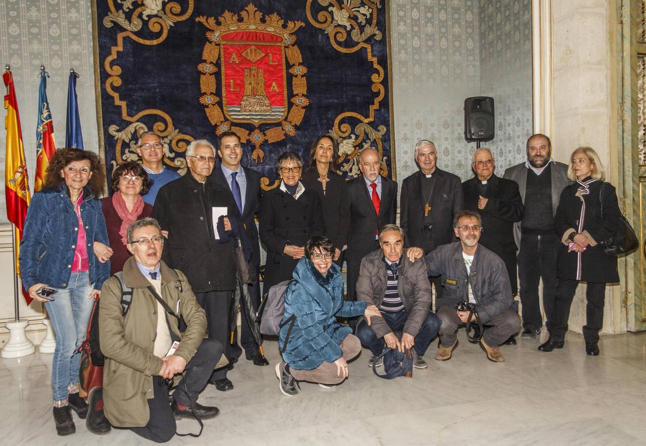 Acto de Miguel Valor en el Ayuntamiento de Alicante