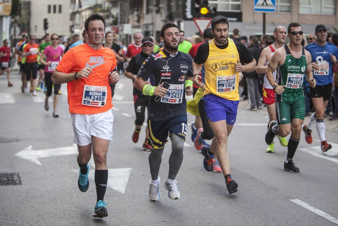 Búscate en la 43 edición del Medio Maratón de Elche