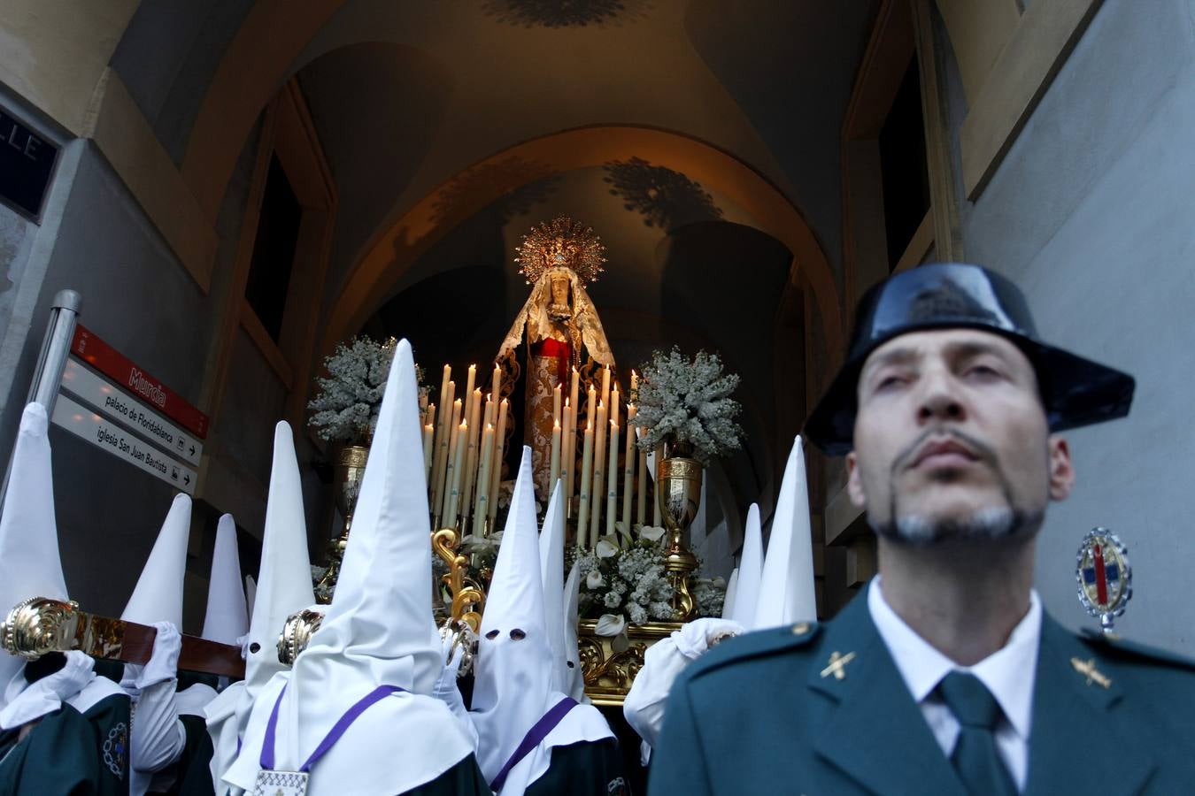 El Cristo del Rescate ya está en la calle