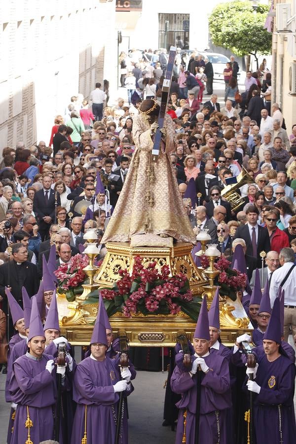 Nuestro Padre Jesús vuelve entre cantos