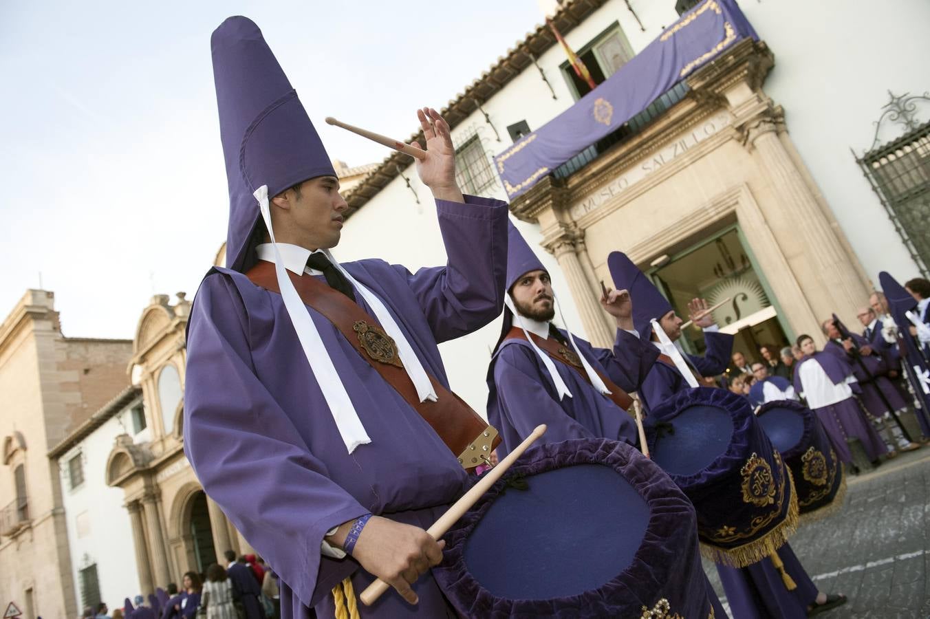 El morado toma el Viernes Santo murciano