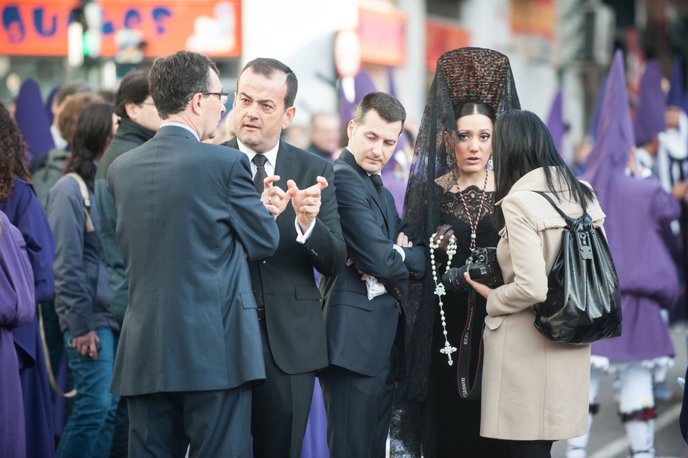 El morado toma el Viernes Santo murciano