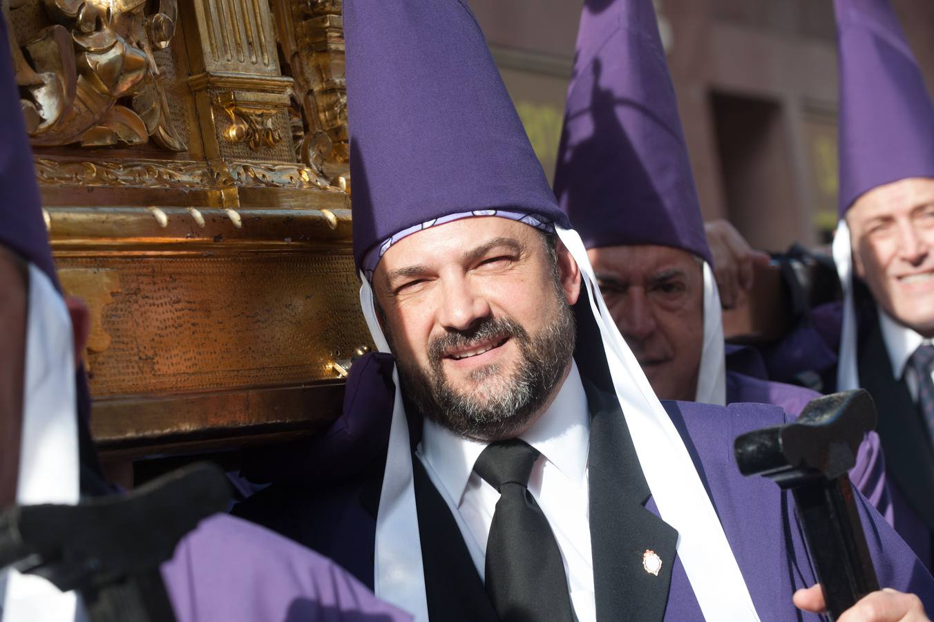 El morado toma el Viernes Santo murciano