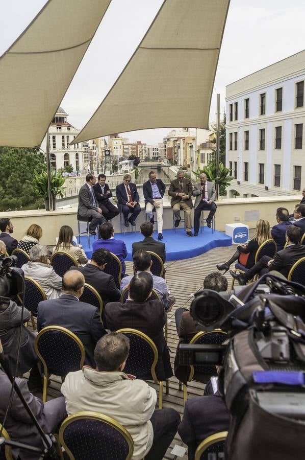 Fabra se reúne con los agricultores de la Vega Baja