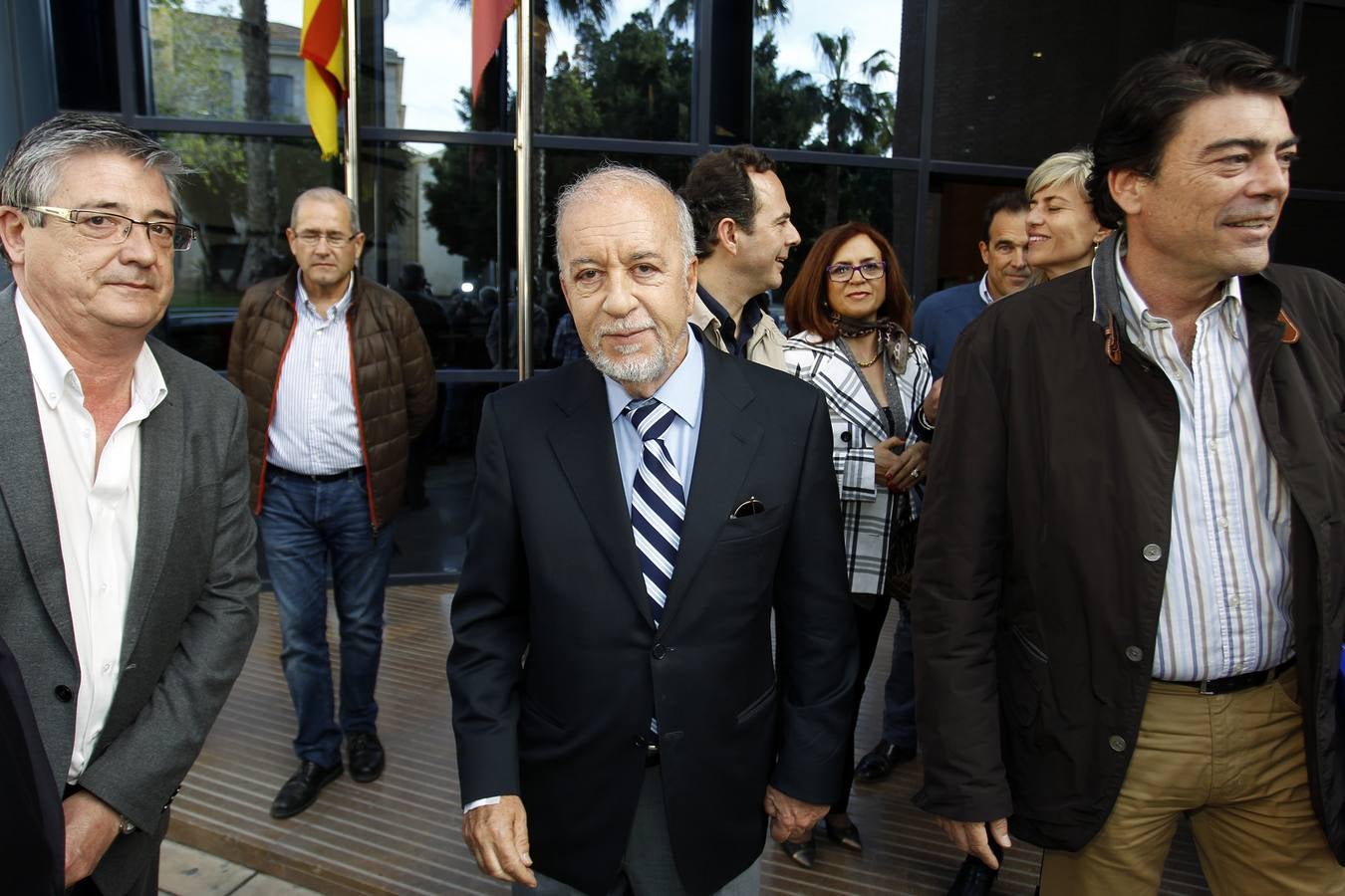 El PP de Alicante se agrieta