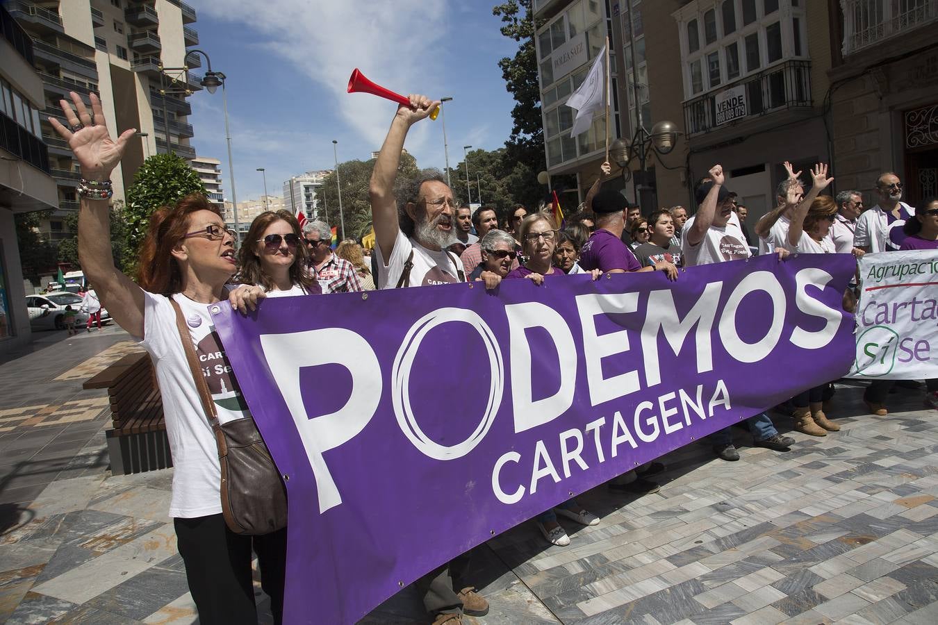 Mil personas se manifiestan en Cartagena contra las políticas de austeridad