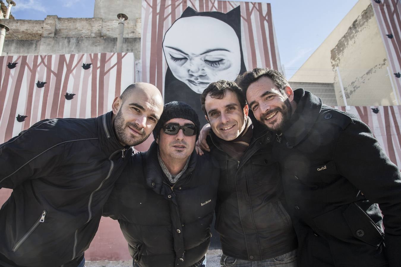 Cuarenta murales ponen color a las calles de Los Alcázares