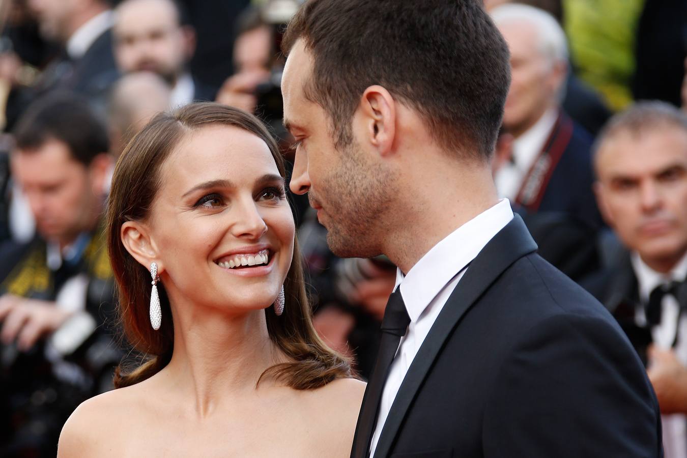 La actriz estadounidense Natalie Portman y su marido, el coreógrafo francés Benjamin Millepied.