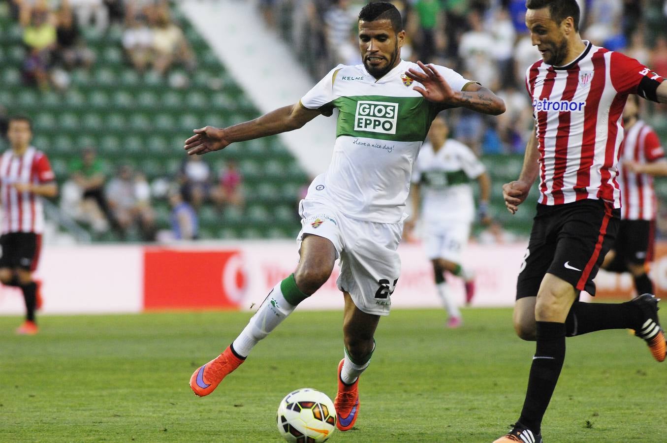 Partido entre el Elche y el Athletic