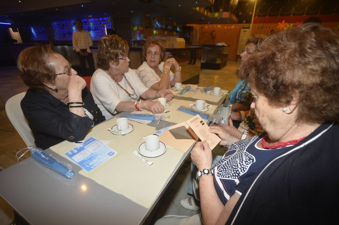 Barreiro propone voluntarios para ayudar a mayores de 65 años