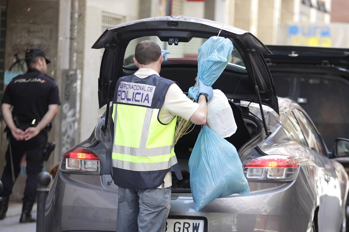 Redada en un club de fumadores de cannabis en Murcia