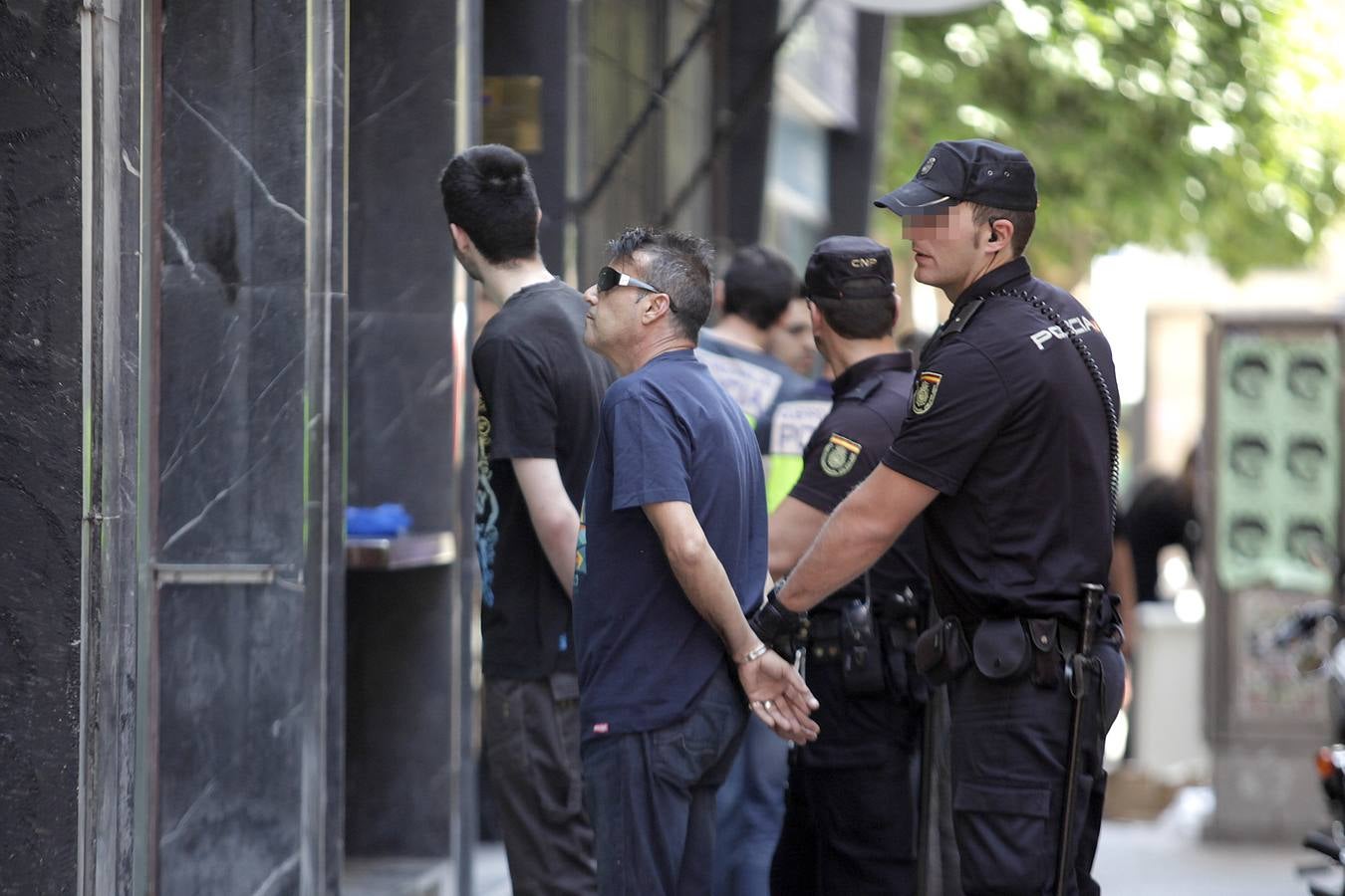 Redada en un club de fumadores de cannabis en Murcia