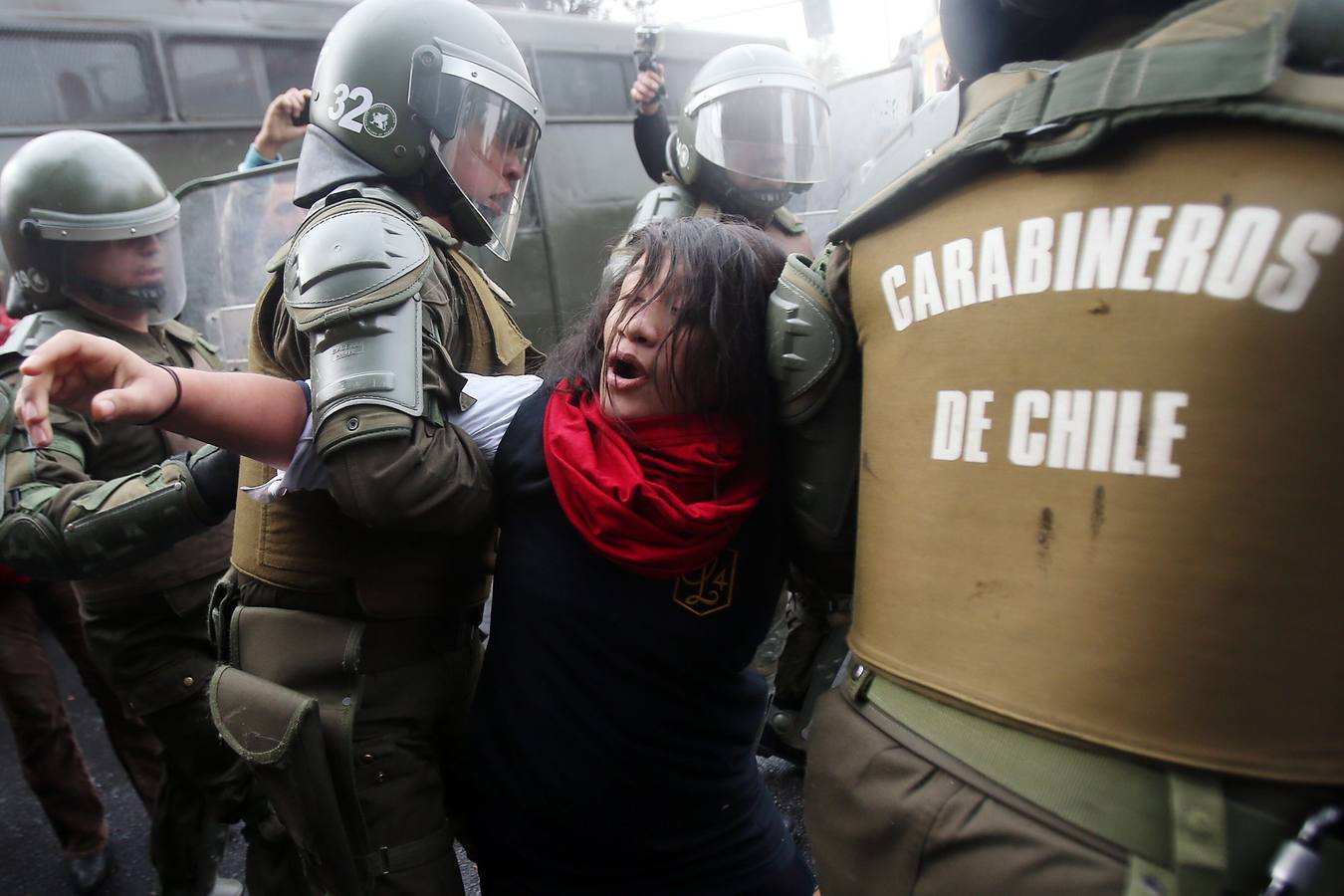 Estudiantes chilenos en pie de guerra