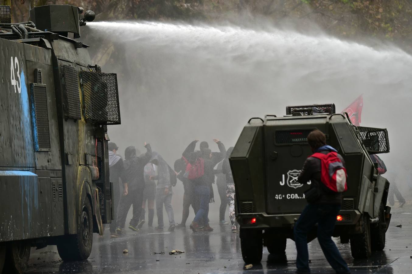 Estudiantes chilenos en pie de guerra