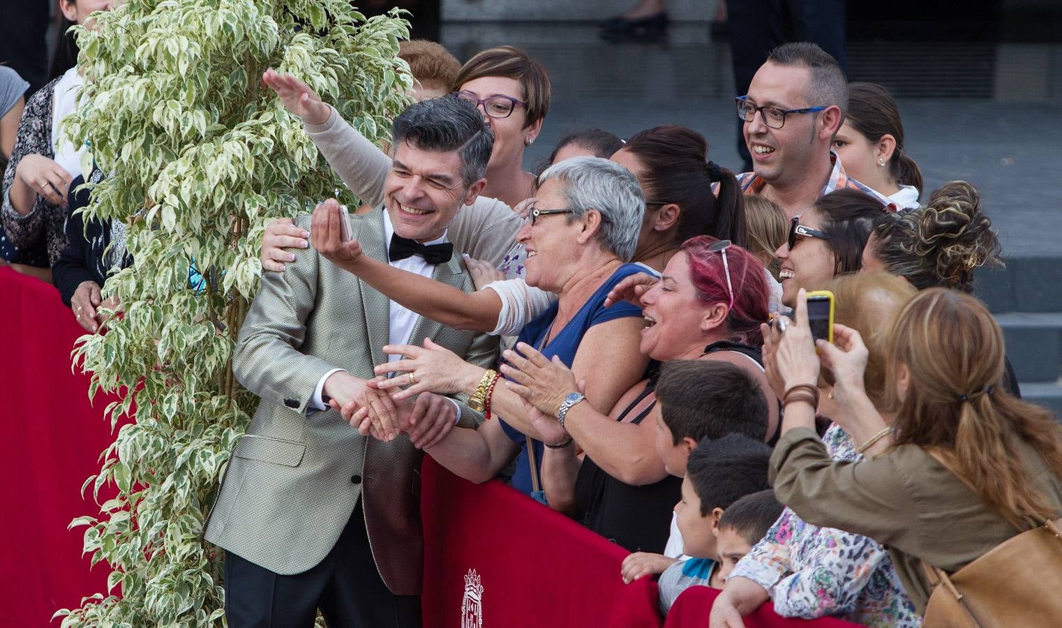 Alfombra roja en la gala inaugural del XII Festival de Cine de Alicante