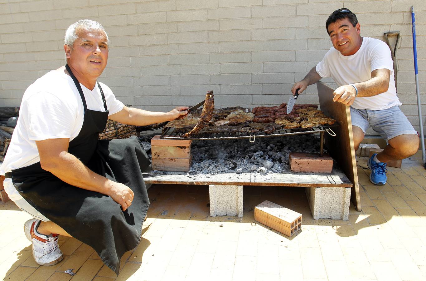 Los jugadores del Hércules disfrutan de una barbacoa