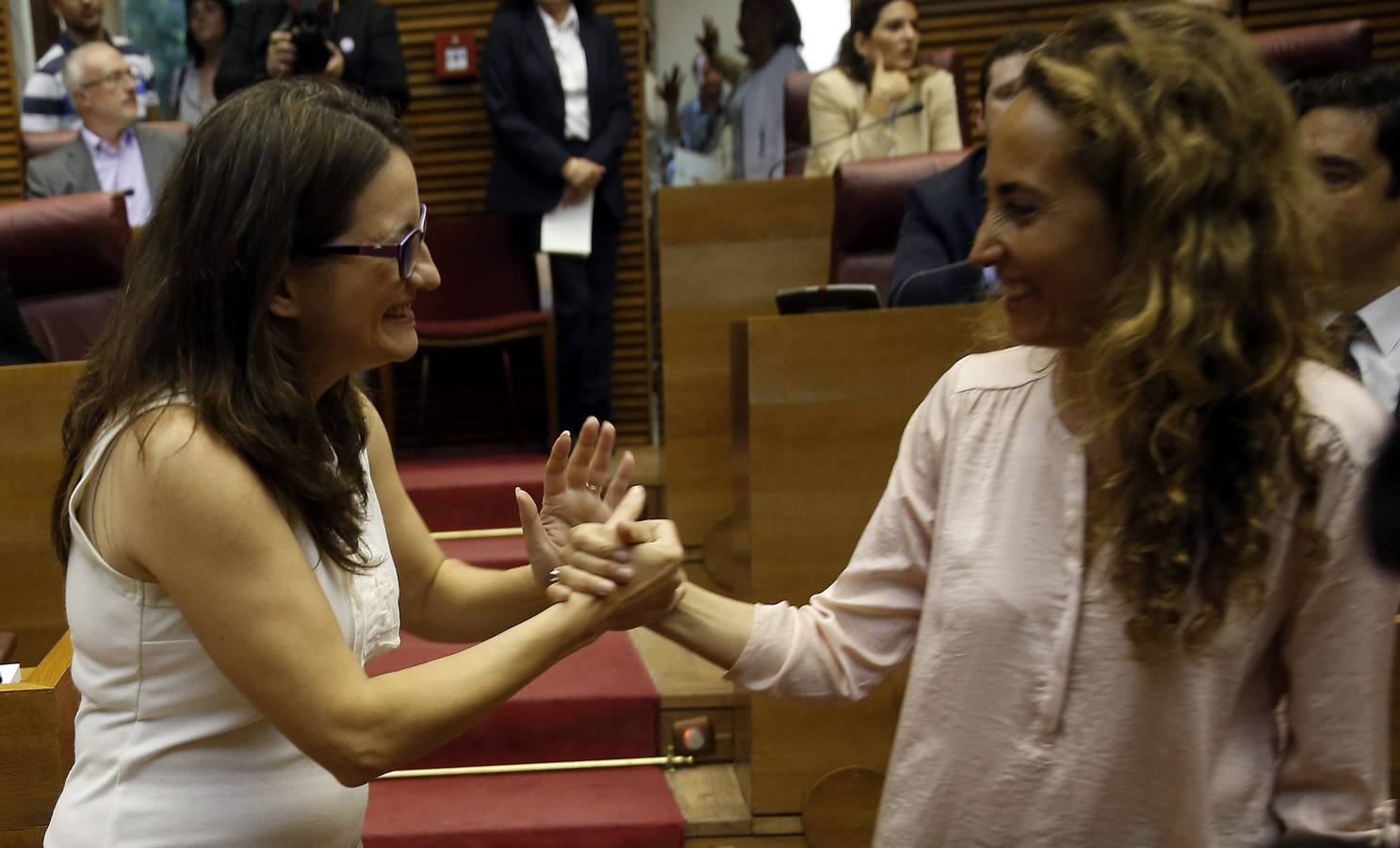 Sesión constitutiva de Les Corts de la novena legislatura