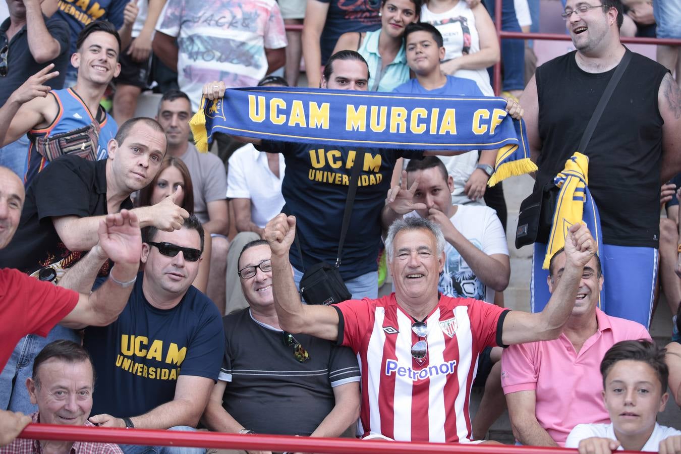 Las mejores imágenes del UCAM CF - Bilbao Athletic