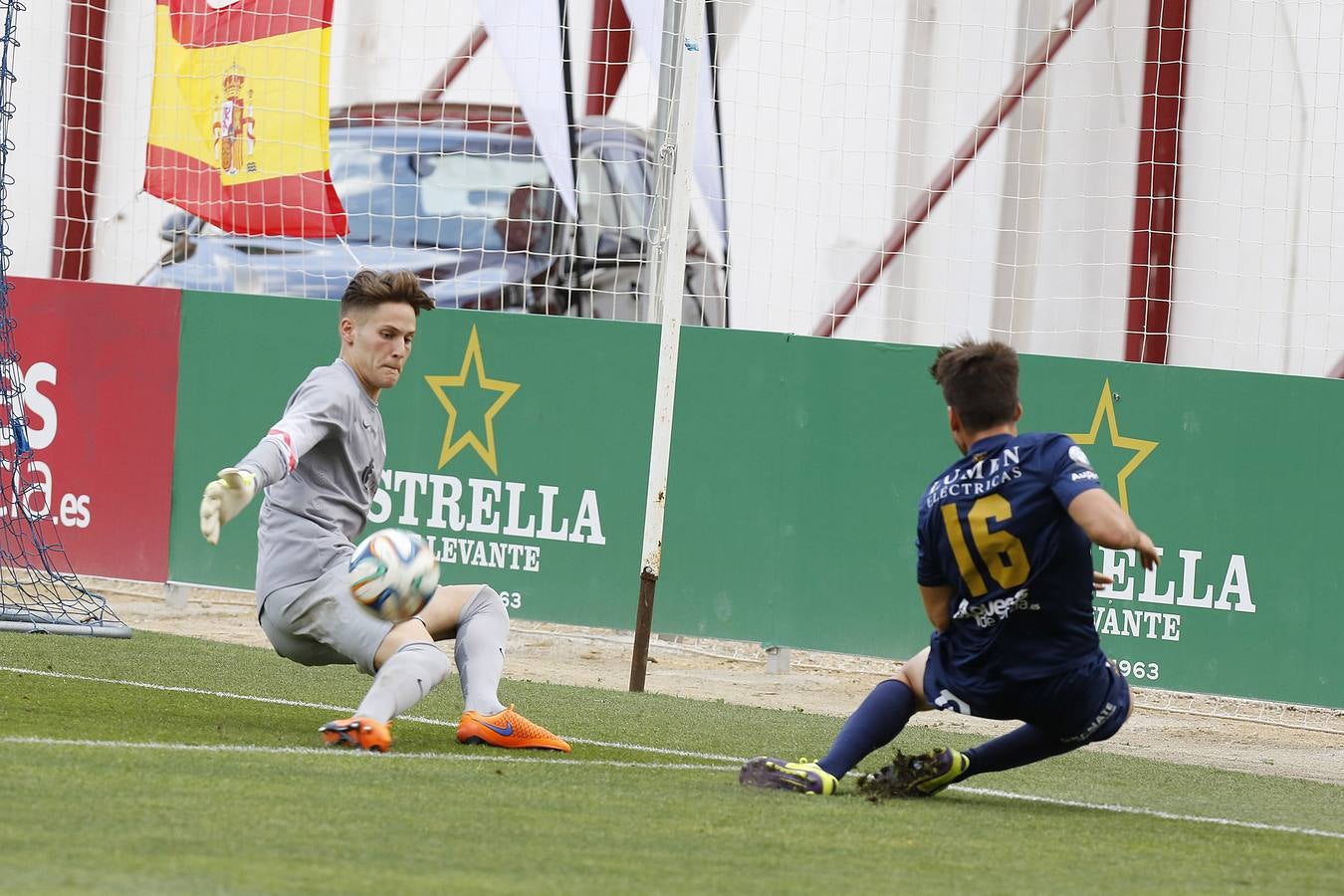 Las mejores imágenes del UCAM CF - Bilbao Athletic