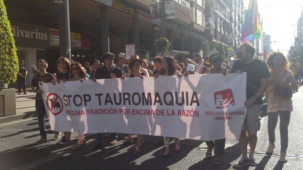 Manifestación antitaurina en Alicante